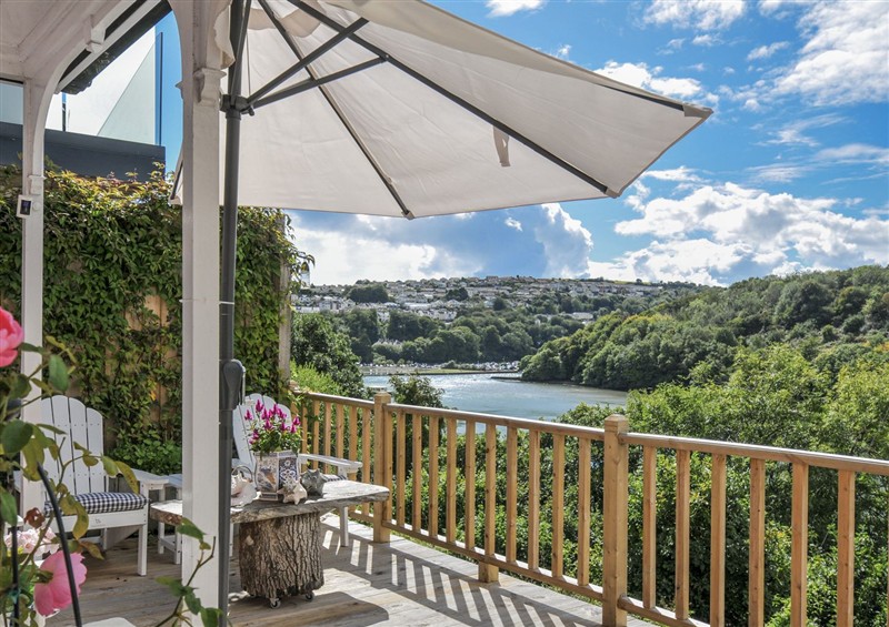 Enjoy a cup of tea on the patio (photo 2) at Mayhurst, Looe