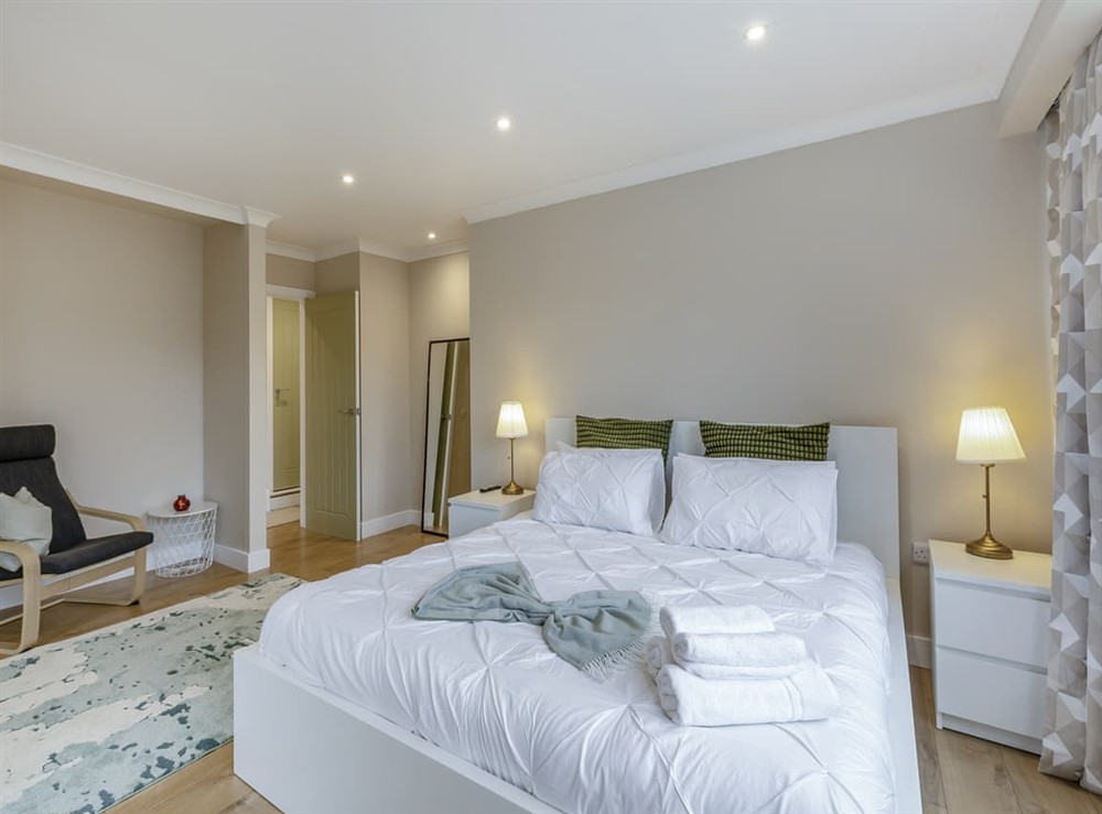 Double bedroom (photo 2) at Meadfoot Cottage in Torquay, Devon