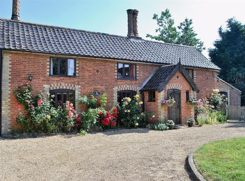 Photos of Meadow Cottage, Linstead Parva, near Southwold, Suffolk