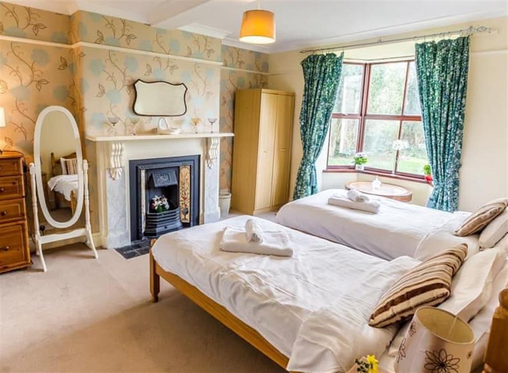Twin bedroom at Meadow Farmhouse in Nr Doncaster, Yorkshire