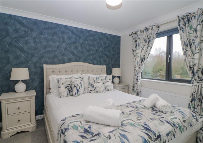 Bedroom at Meadow Lodge, Broadwoodwidger near Lifton