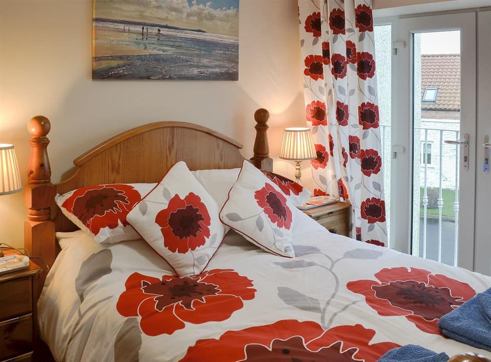 Comfy double bedroom at Meadow View in Bridlington, North Humberside