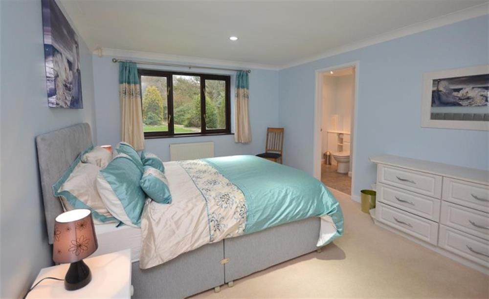 Another view of the double bedroom at Meadow View in Callington