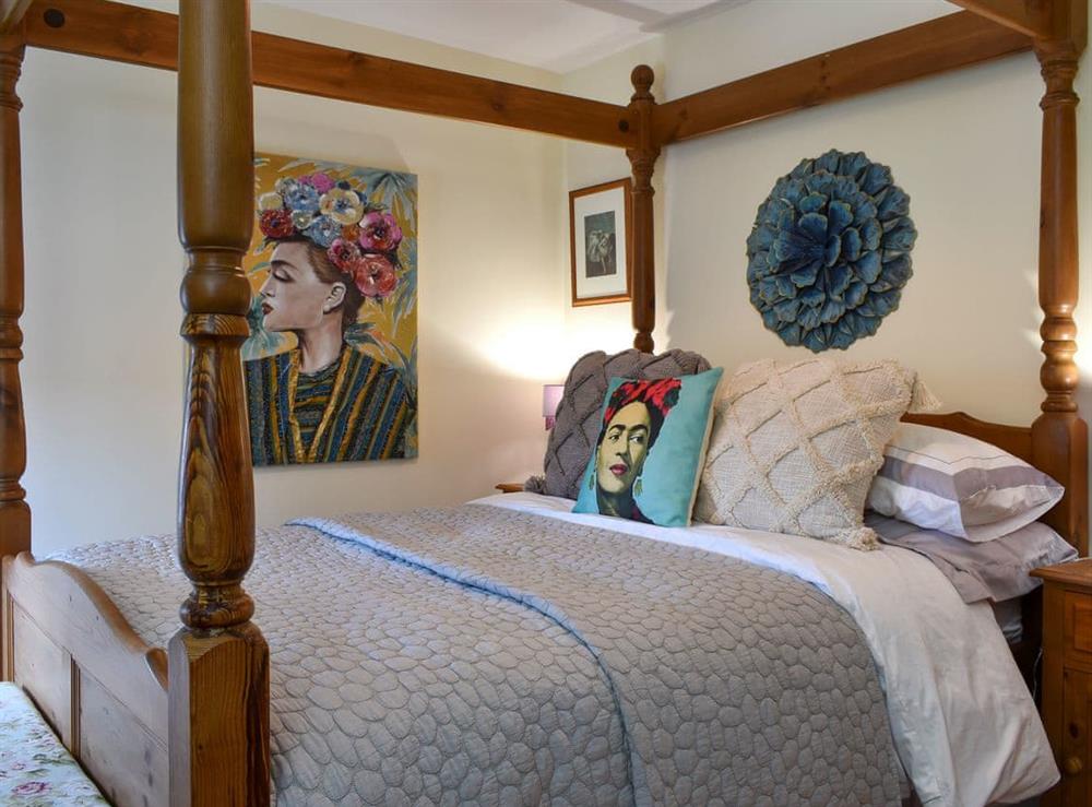 Four Poster bedroom at Meadow View Cottage in Pickering, North Yorkshire