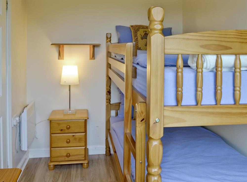 Bunk bedroom at Meadow View Cottage in St Osyth, Essex