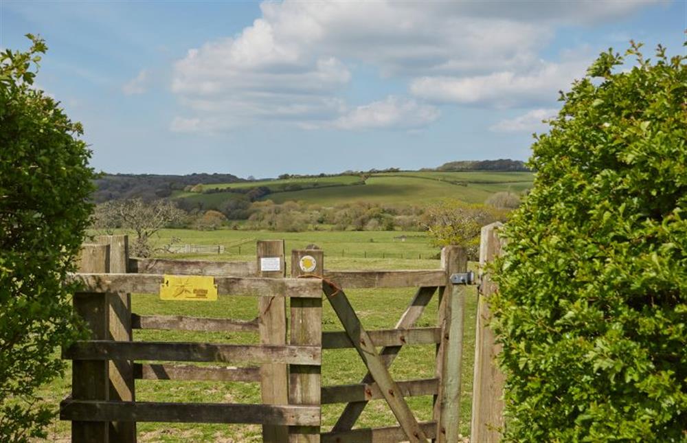 Nearby public footpath entry at Meadow View, Newquay