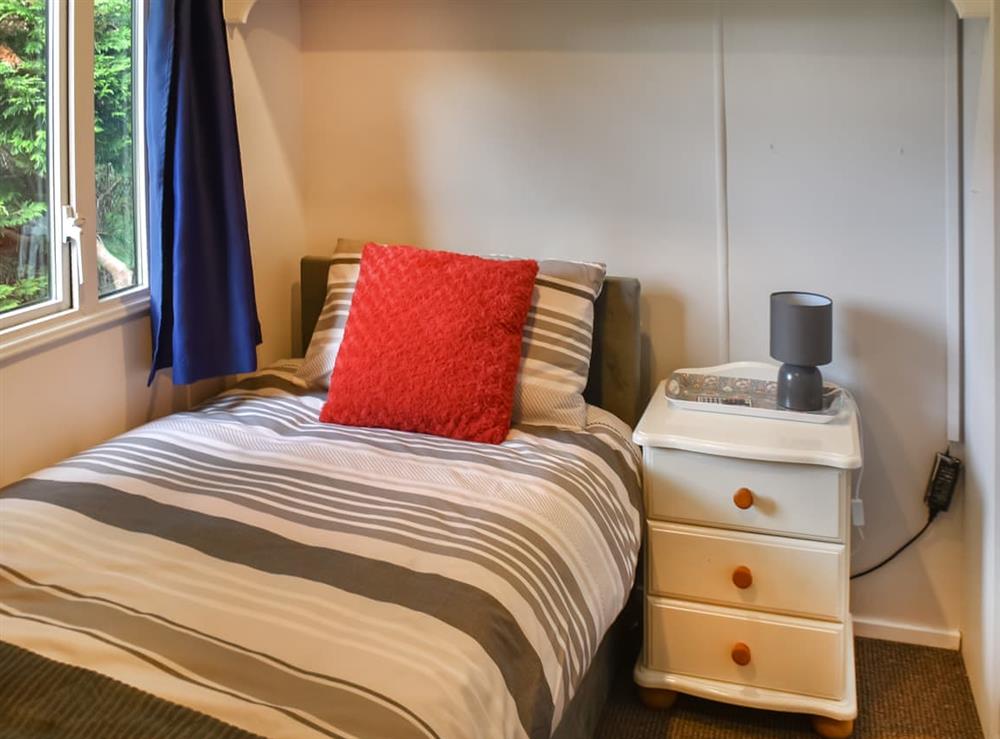 Single bedroom (photo 2) at Meadow View Van in Neatishead, near Wroxham, Norfolk