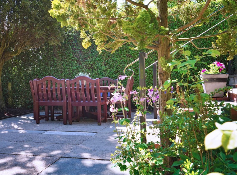 Sitting-out-area at Meadowrise Barn in Chesterfield, Derbyshire