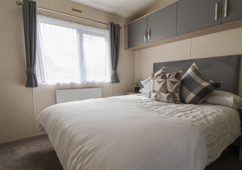 A bedroom in Meadows Park 2 at Meadows Park 2, Great Hatfield near Hornsea
