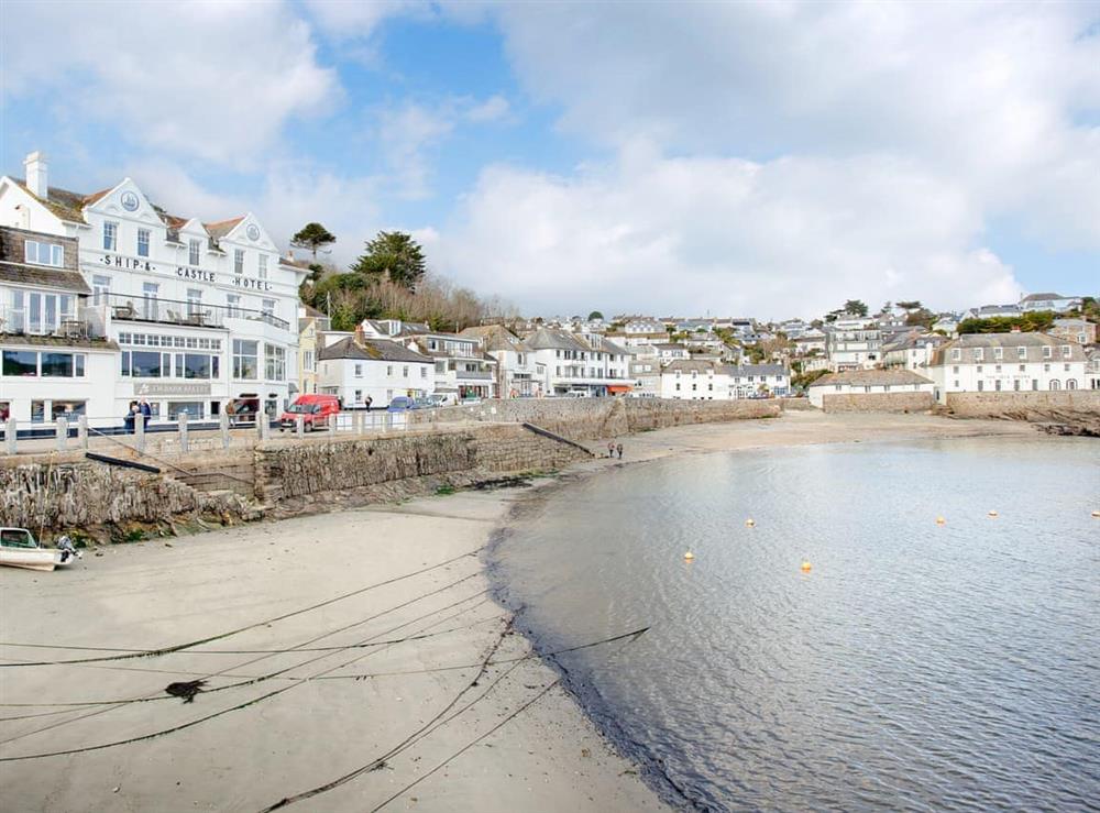 Surrounding area (photo 2) at Meadowside in St Mawes, Cornwall
