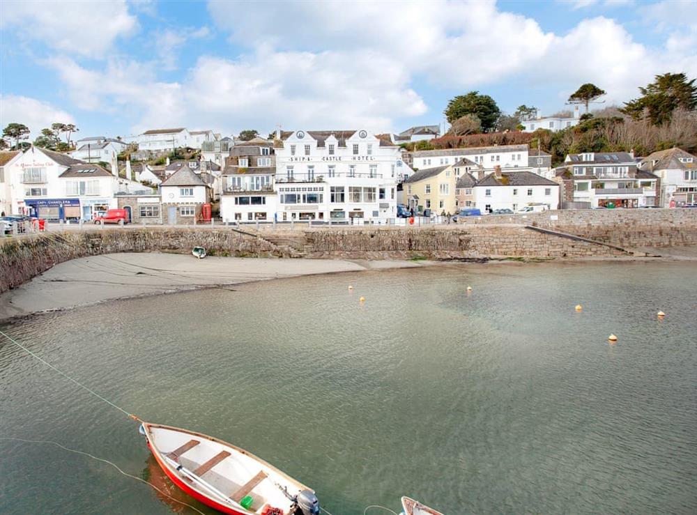 Surrounding area (photo 3) at Meadowside in St Mawes, Cornwall
