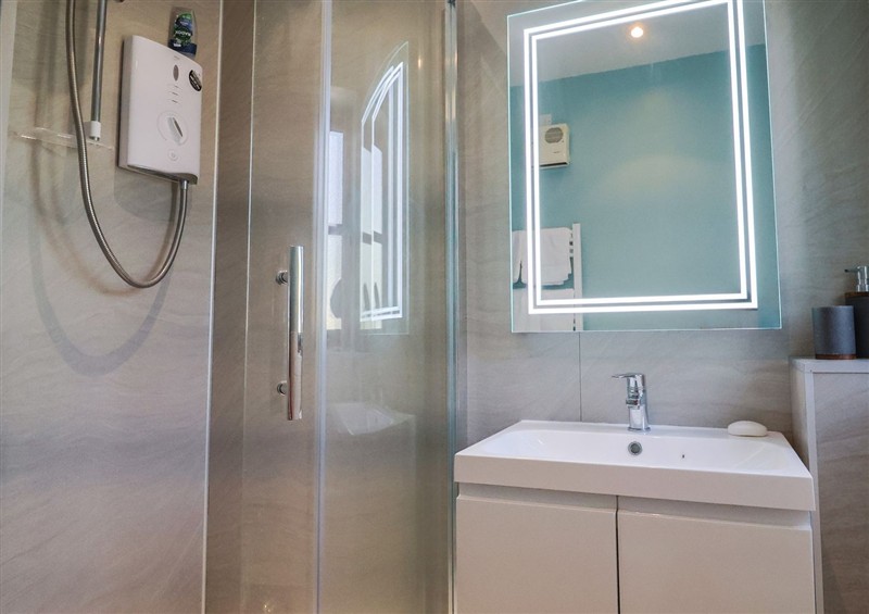 The bathroom at Megs Roost, Shute near Colyton