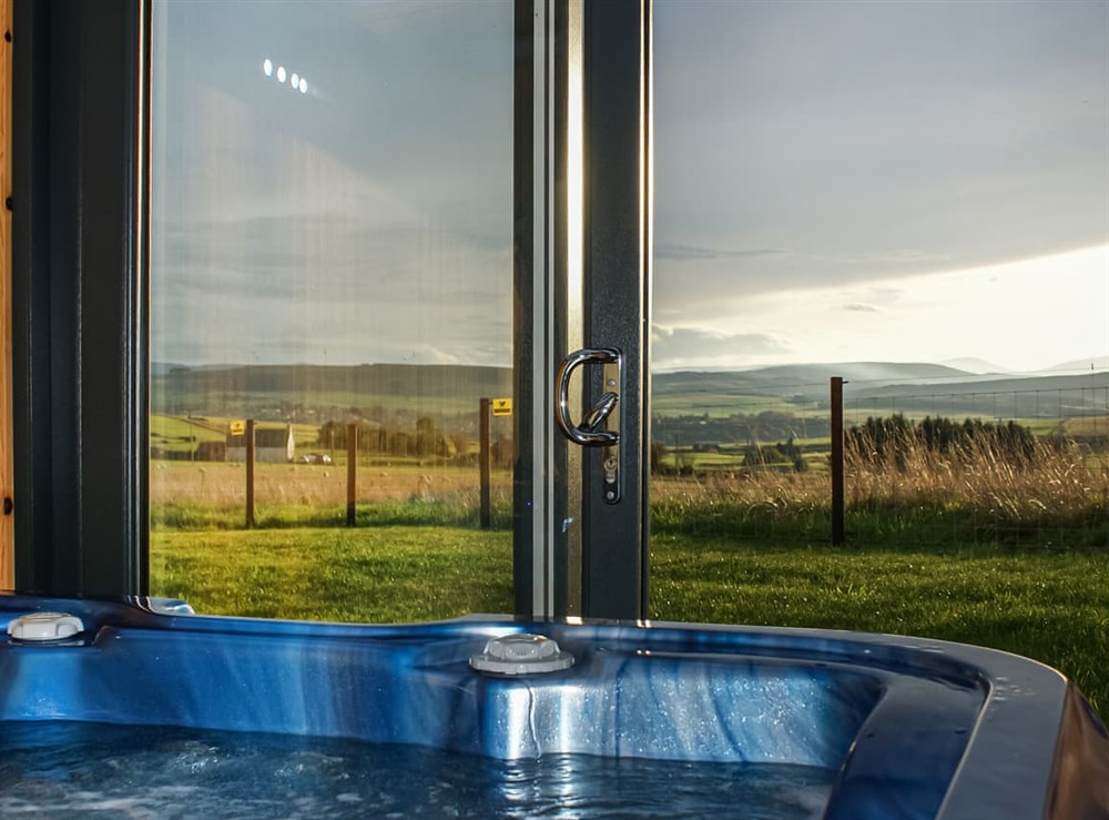 Hot tub at Meikle Balloch in Newmill, nr Keith, Banffshire