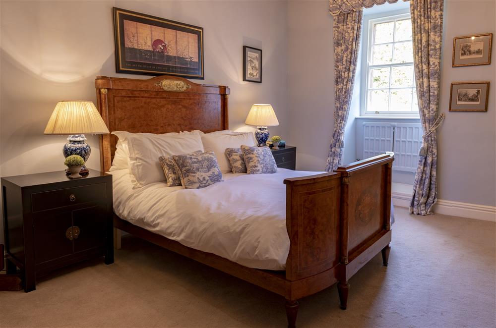 Chinese bedroom on the first floor with a 4’8 double bed and en-suite shower room at Melmerby Hall and Stag Cottage, Melmerby, near Langwathby, Penrith