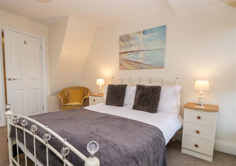 One of the 3 bedrooms (photo 2) at Melrose House, Keswick