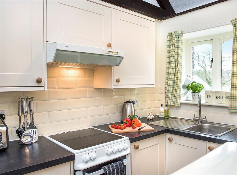 Well-equipped fitted kitchen at The Shippon, 