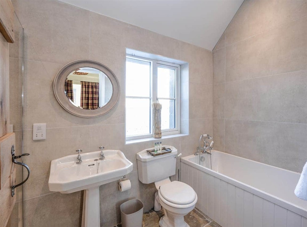 Bathroom at Merlin Steading in Logiealmond, near Crieff, Perthshire