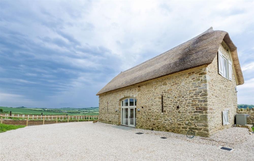 Merry Hill Barn is located in a picturesque setting surrounded by beautiful countryside views at Merry Hill Barn, Portesham