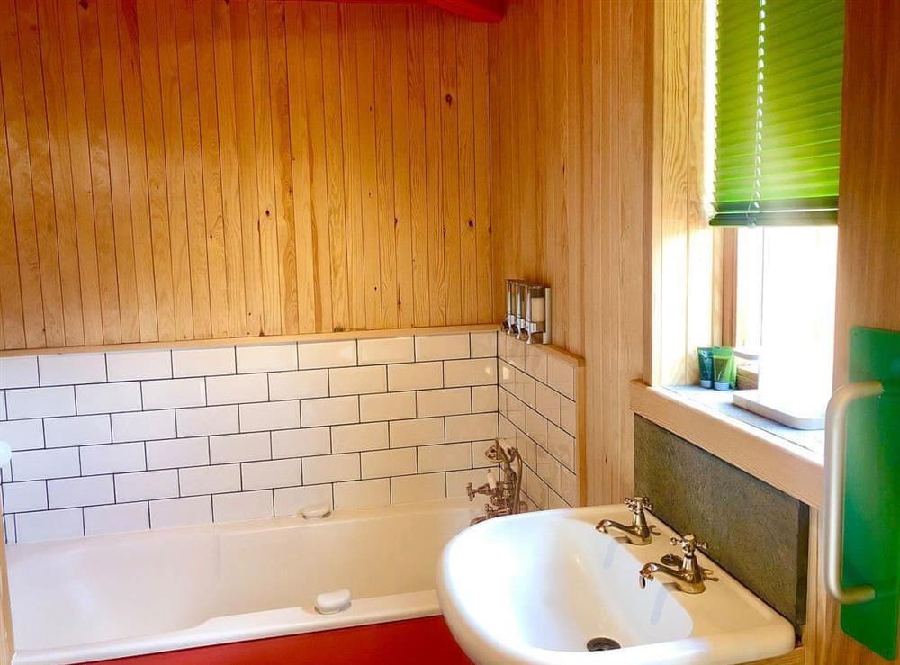 Bathroom at Merrybank in Stoke Gabriel, near Totnes, Devon
