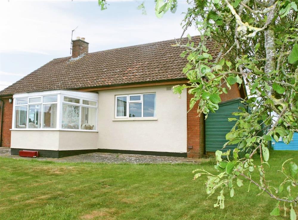 Lovely detached single storey holiday home at Merryview Bungalow in Orcop, near Hereford, Herefordshire