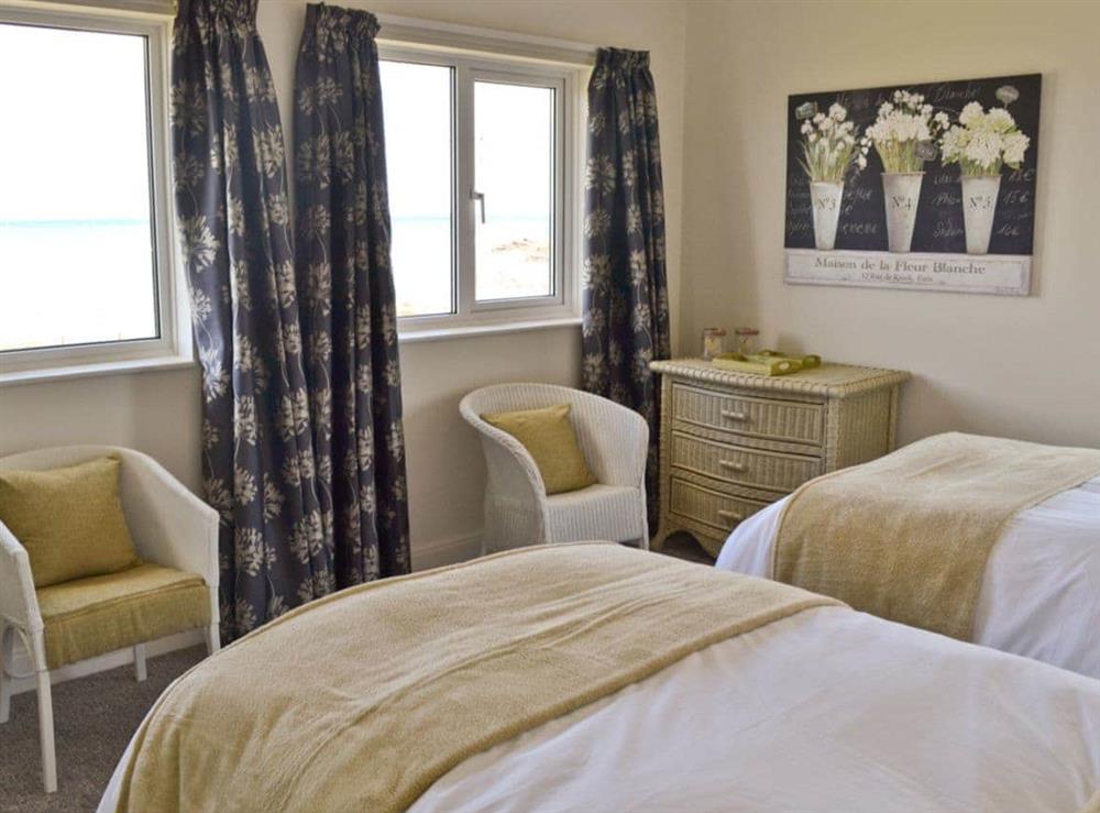 Twin bedroom (photo 2) at Merrywind in Chathill, Northumberland