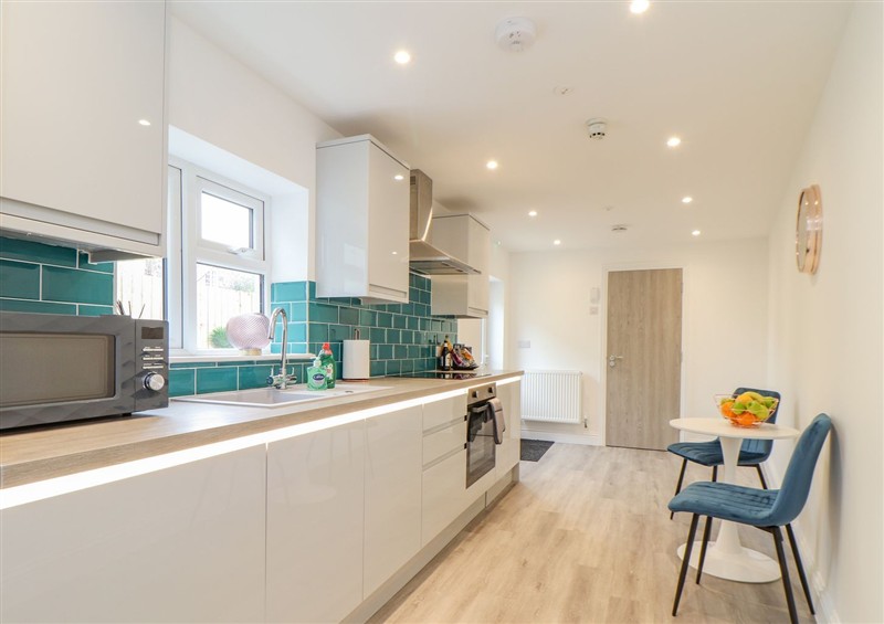 Kitchen (photo 3) at Mews Retreat, Camborne