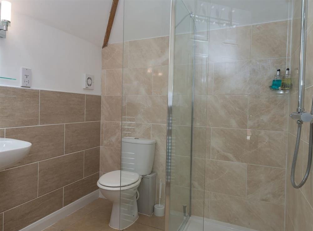 En-suite at No. 1 Meyhell Mews, 