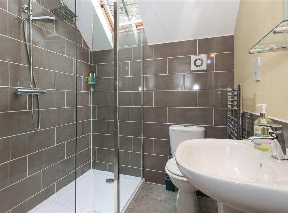 En-suite at No. 3 Meyhell Mews, 