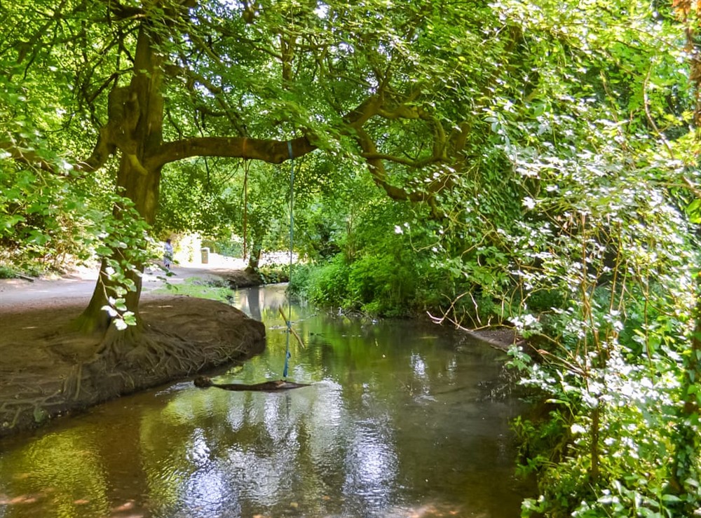 Surrounding area (photo 3) at Micklemore Lakes and Lodges in North Thoresby, Lincolnshire