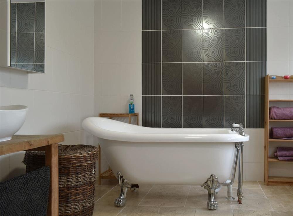 En-suite at Middle Farm in East Harling, near Thetford, Norfolk
