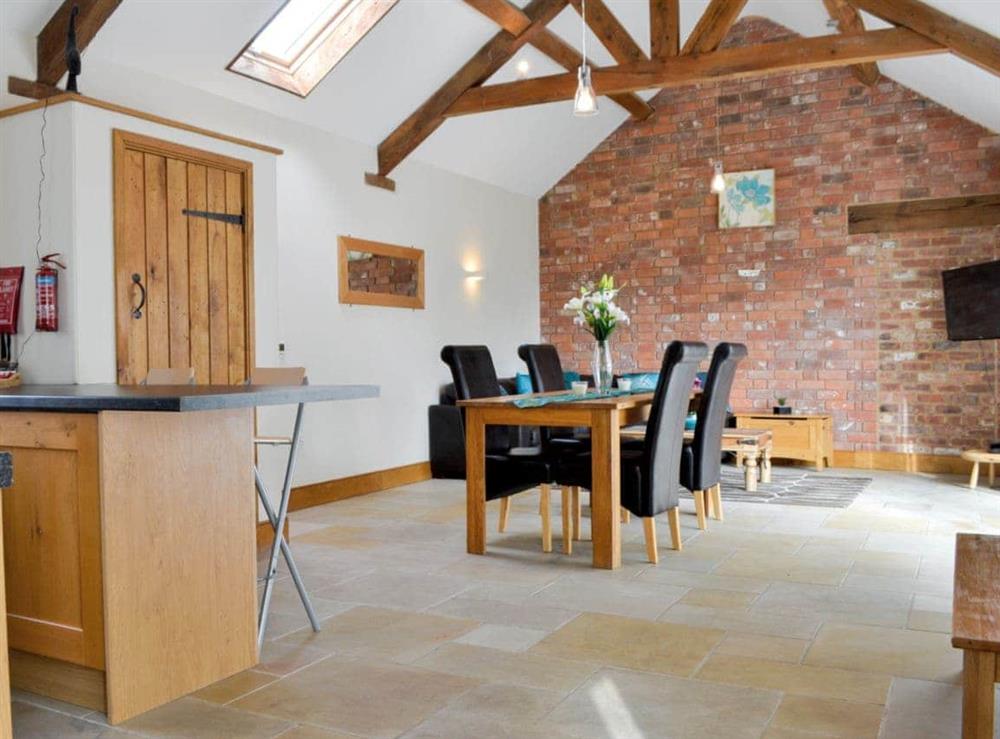 Spacious open plan living accommodation at Blackberry Barn, 