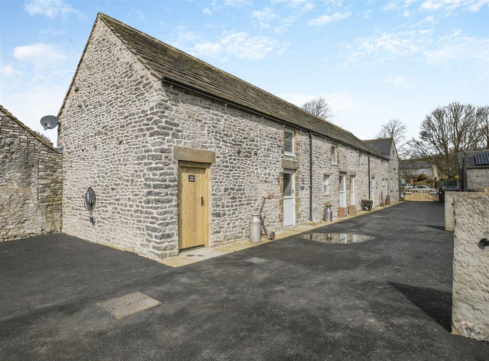 Exterior (photo 4) at Middlecroft in Litton, near Buxton, Derbyshire