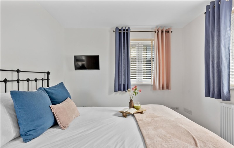 A bedroom in Midholm Chapel at Midholm Chapel, Devon