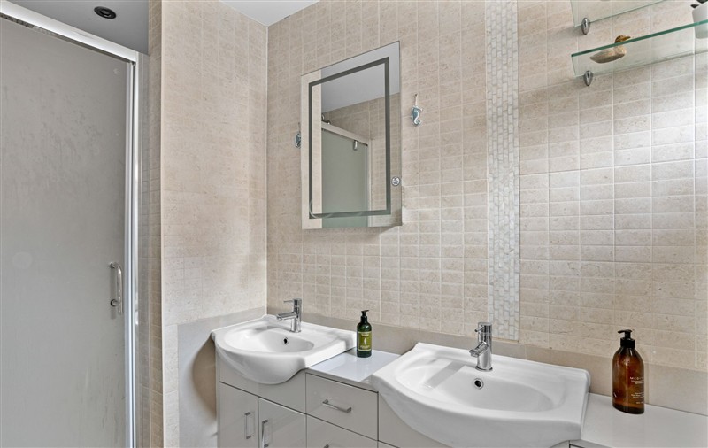 The bathroom at Midholm Chapel, Devon