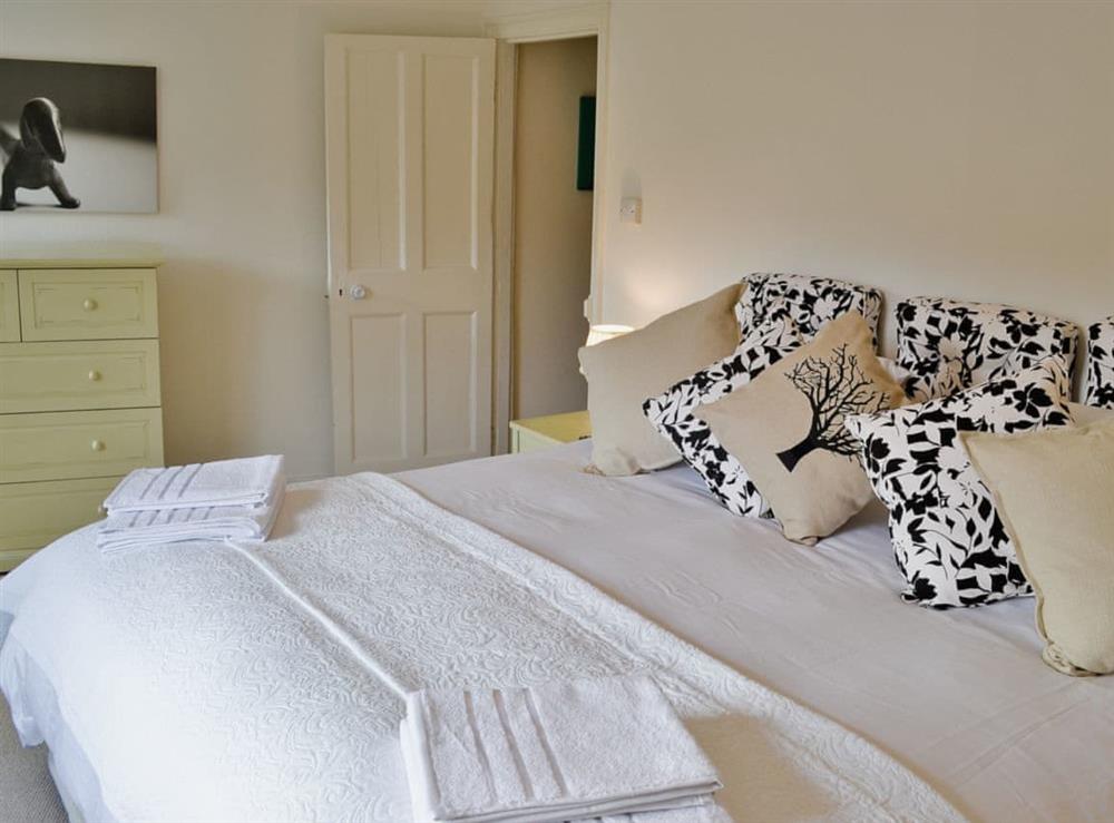 Double bedroom (photo 2) at Midships in Instow, Devon