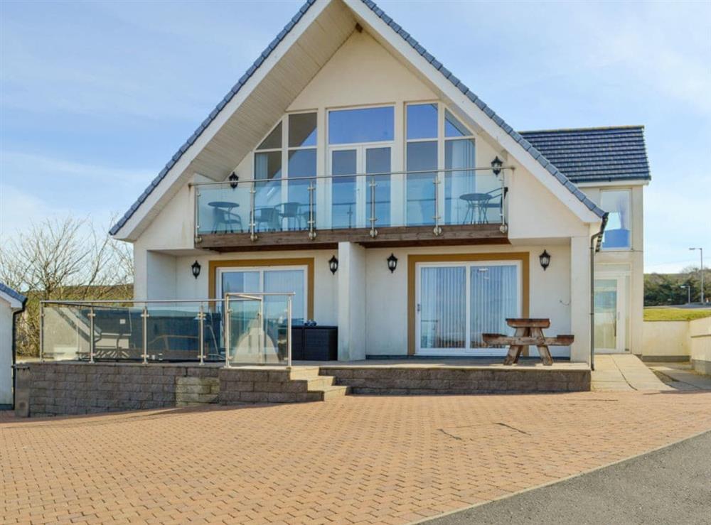 Immaculately presented detached holiday home at 8 Military Drive, 
