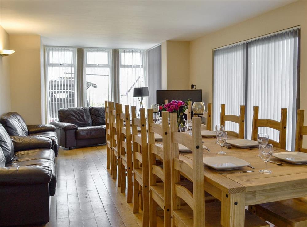 Spacious dining area at No 7 Military Drive, 