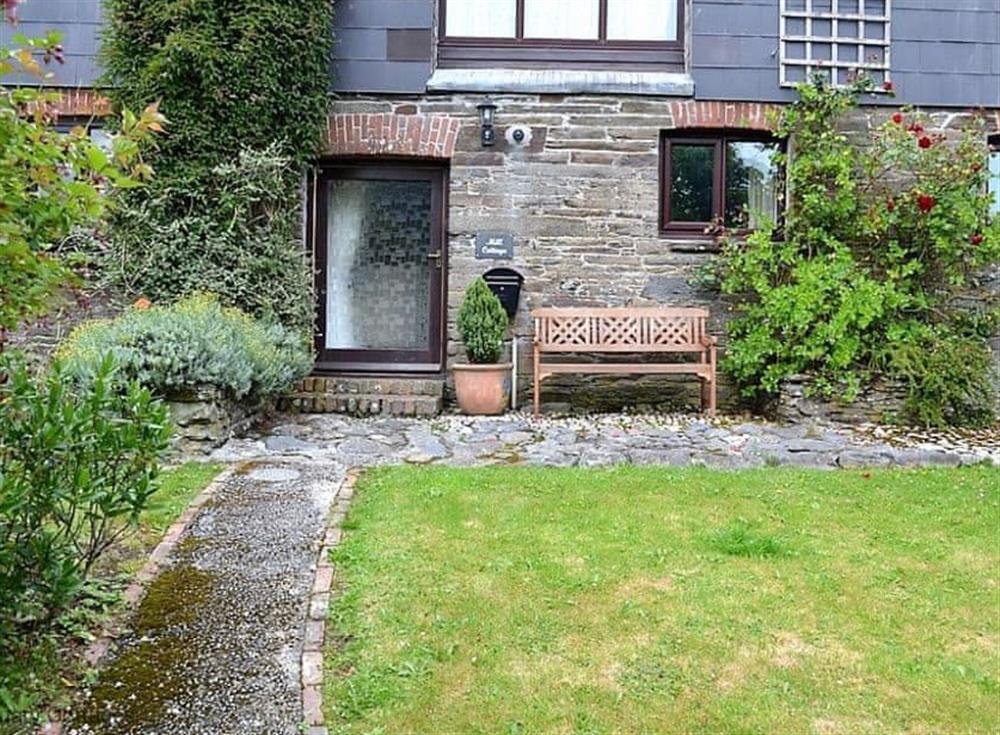 An attractive stone built holiday home at Mill Cottage in Fowey, Cornwall