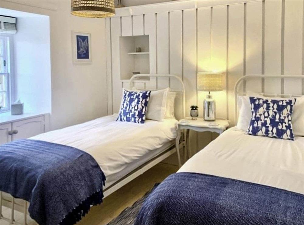 Twin bedroom at Mill Court in Stirling, Perthshire