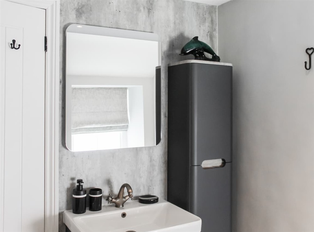 Bathroom at Mill House in Falmouth, Cornwall