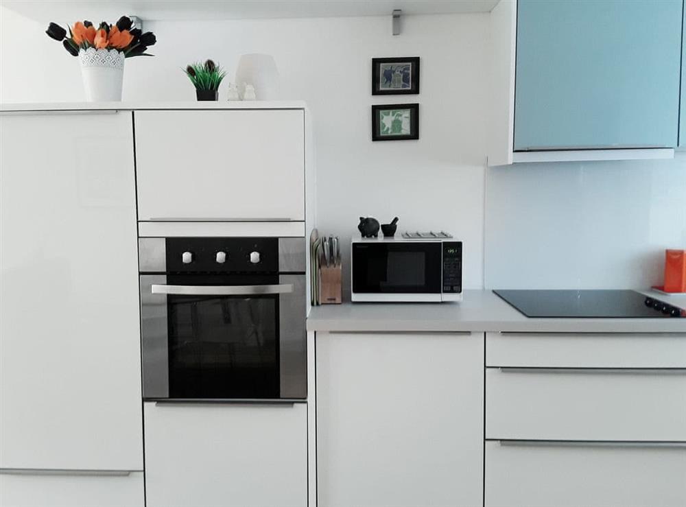 Contemporary kitchen/dining area (photo 2) at Mill Reach in Yarmouth, Isle of Wight