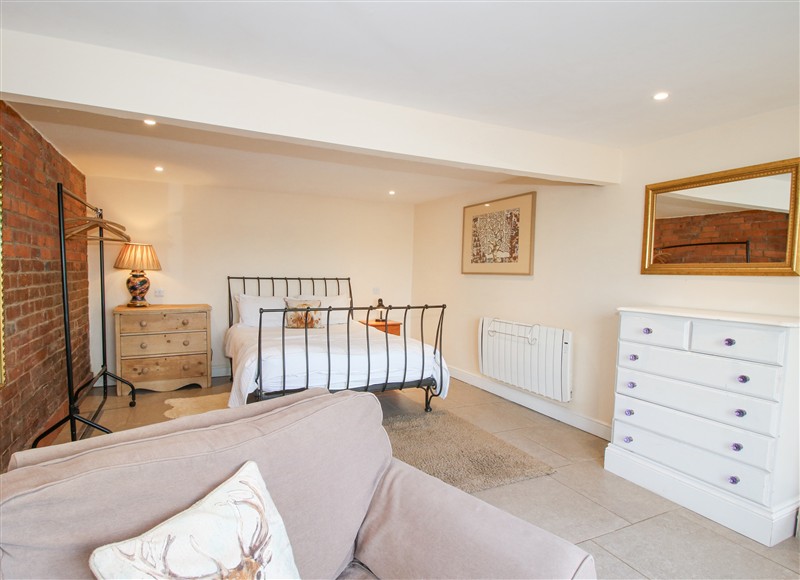One of the 2 bedrooms at Millstone Cottages - Granary Cottage, Westbury