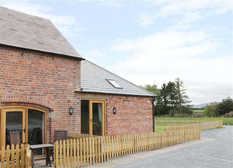 This is the setting of Millstone Cottages - Granary Cottage (photo 2) at Millstone Cottages - Granary Cottage, Westbury