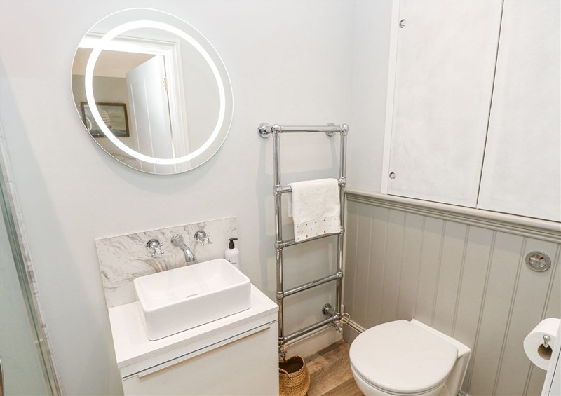 The bathroom at Milston, Chale
