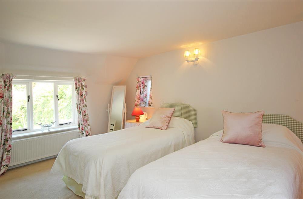 Twin bedroom at Milton Cottage in South Milton, Nr Kingsbridge