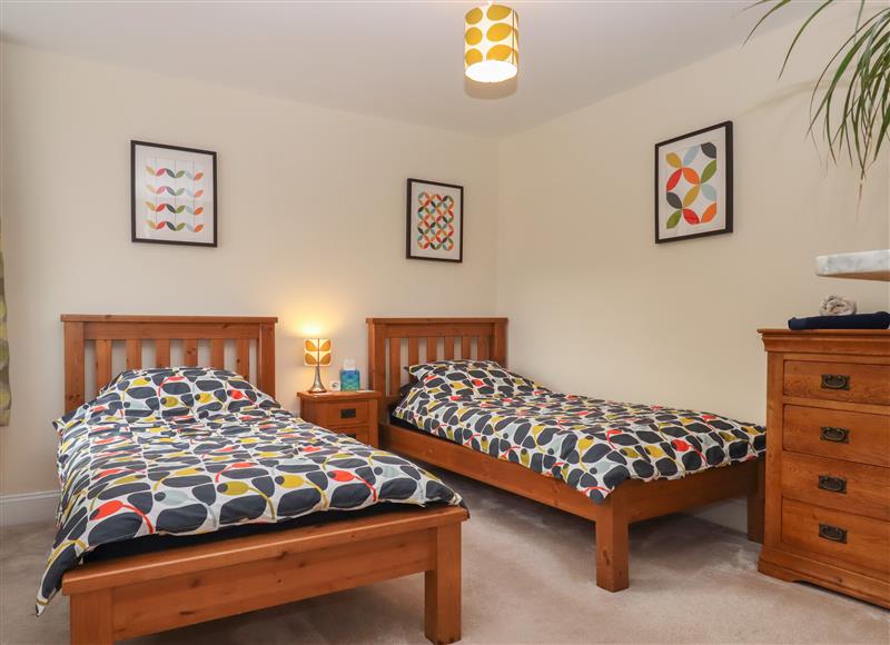 One of the 2 bedrooms (photo 2) at Mimosa, Dawlish
