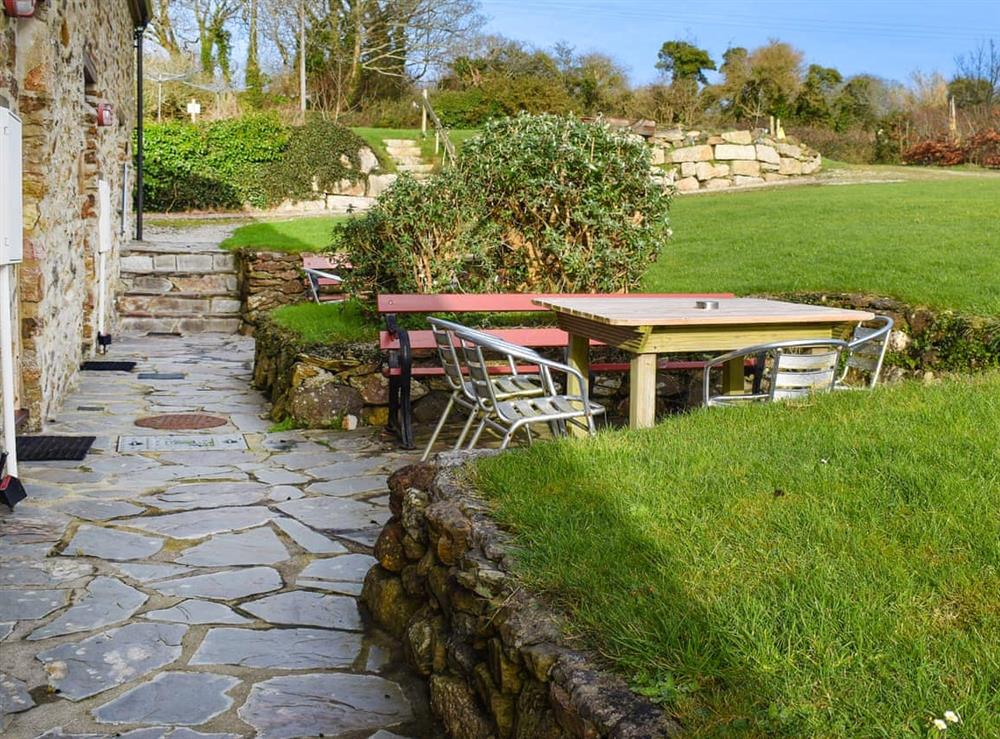Sitting-out-area at Miners Cottage in Redruth, Cornwall