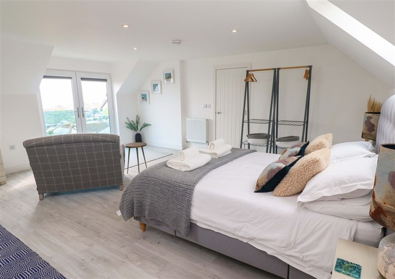 One of the 4 bedrooms (photo 2) at Miramar, Carbis Bay