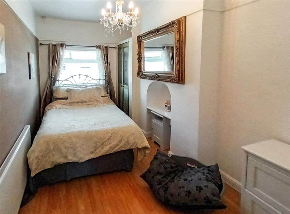 Double bedroom (photo 2) at Mirror Apartment in Seaton Delaval, Northumberland