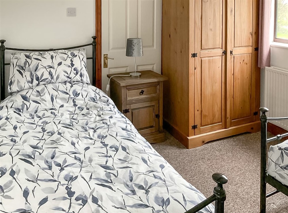 Twin bedroom (photo 2) at Mistletoe Cottage in Burnham-on-sea, Somerset